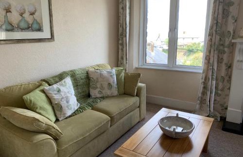 Lynmouth Apartamento | Postmans Rest, second floor apartment, Lynmouth with private parking
