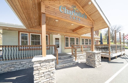 Great Cacapon Alquiler De RV | Potomac 2 Doubles - Dog Friendly