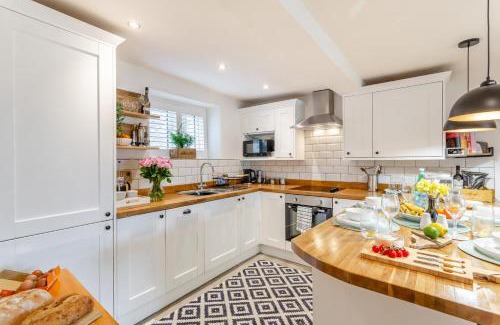 Richmond Casa | Potters Cottage