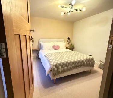 Malvern Casa | Pound Bank