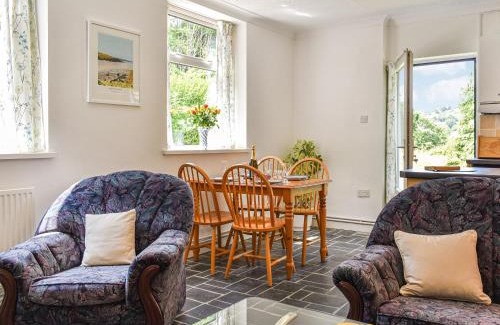 Lostwithiel Casa | Poundhouse - Uk43496