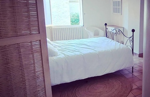 Raissac-d'Aude Cama Y Desayuno | Pour une Nuit, un Week-end, ou vos Vacances. Le Clos de Canet est la Solution
