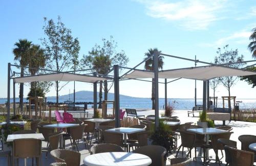 Meze Apartamento | "POUR VOUS" studio dans villa avec piscine