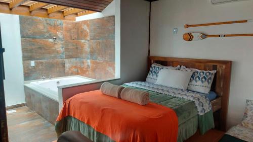 Sambaqui Casa | Pousada Águas de Ibiraquera Suíte Ribanceira
