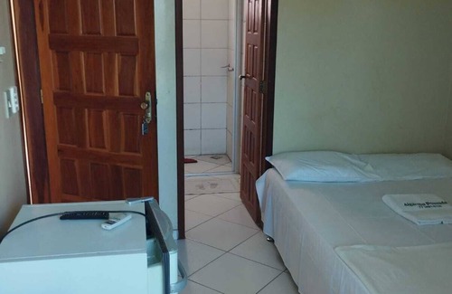 Bom Jesus Da Lapa Casa | Pousada Algaroba, no Centro de Bom Jesus da Lapa, 300 Metros da Praça da Fé