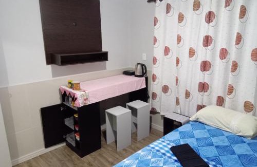 Lages Casa | POUSADA ALTERNATIVA MANU LAGES Quarto Com Banheiro no Corredor