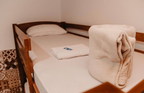 Praia da Armacao do Itapocoroi Hotel | Pousada Armação das Baleias