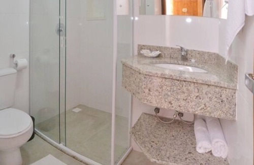 Praia da Armacao do Itapocoroi Hotel | Pousada Baía dos Açores