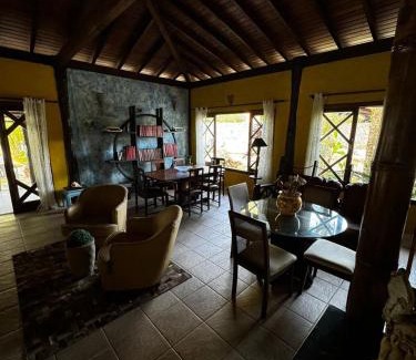 Juquehy Hotel | Pousada Baobá