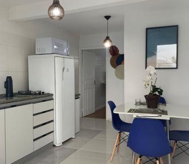 Pioneiros Casa | Pousada BC Flat 300 m da Praia e da Roda Gigante