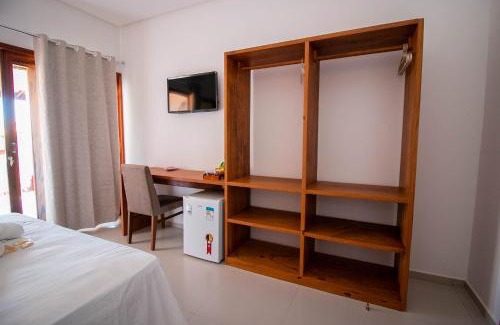 Ponta do Anel Hotel | Pousada Brisamares