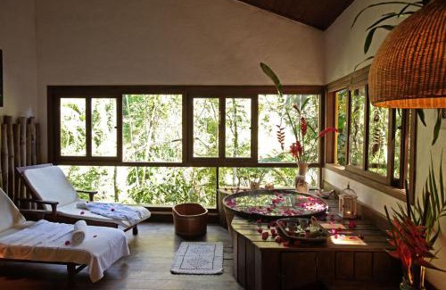 Paraty Hotel | Pousada Bromélias