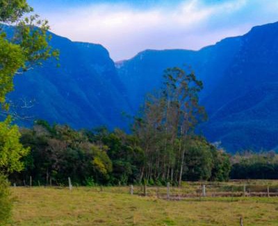 Praia Grande Casa | Pousada Chácara dos Canyons