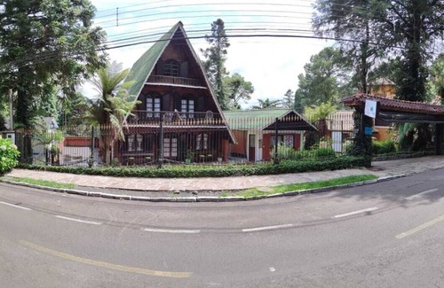 Bairro Lago Negro Hotel | Pousada Chalé das Neves
