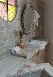 Charitas Casa | Pousada Charitas Saint Malo