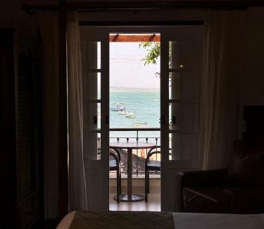 Ossos Hotel | Pousada Corsario Buzios