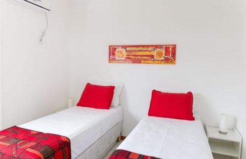 Canasvieiras Hotel | Pousada Maiken