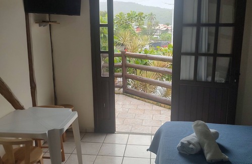 Bombas Hotel | Pousada Martin Pescador