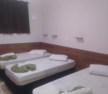Aparecida Apartamento | Pousada Quarto Aconchegante Suite com garagem perto da basílica