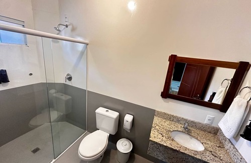 Praia da Armacao do Itapocoroi Hotel | Pousada Recanto das Cores