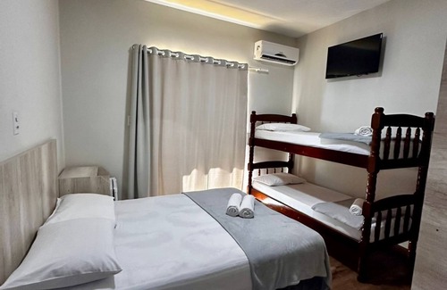 Praia da Armacao do Itapocoroi Hotel | Pousada Recanto das Cores