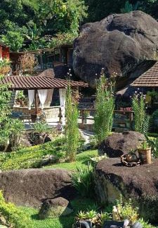 Barreira Casa | Pousada Recanto do Tortuga - Paraiso das Cachoeiras