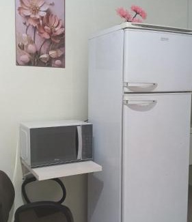 Londrina Casa | Pousada santos 1, kitnet confortável com ar condicionado