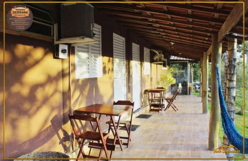 Delfinopolis Hotel | Pousada Serrana