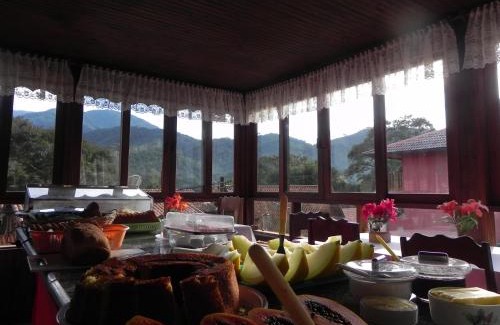 Visconde de Maua Casa | Pousada Solar das Flores Maringá RJ Visconde de Mauá