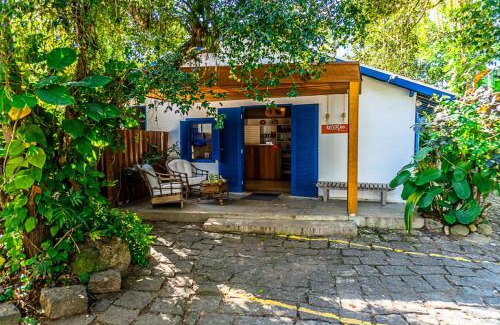 Praia da Enseada Hotel | Pousada Vila Jacaa