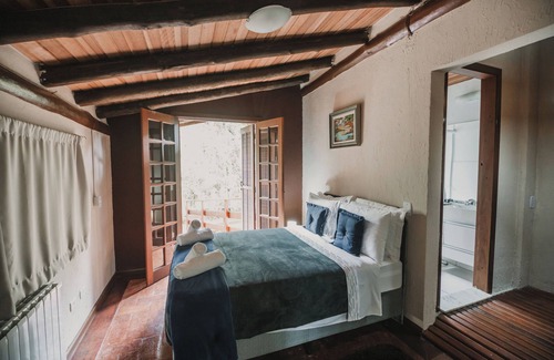 Alto do Capivari Hotel | Pousada Villa Serena