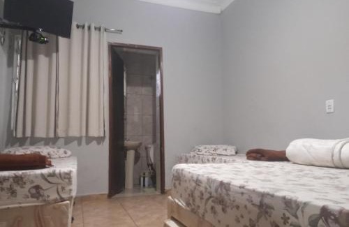 Aparecida Apartamento | Pousada Vitória