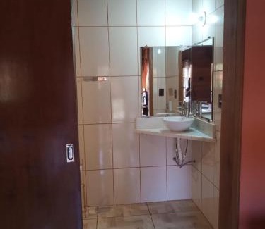 Santo Antonio de Posse Cabina | Pousada Vovó Bela