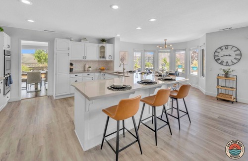 Poway Casa | Poway Panorama Peak - Wedding & Event Friendly