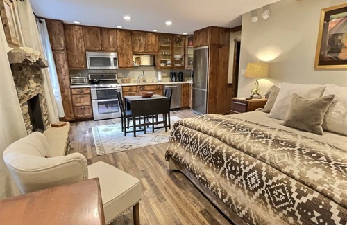 Taos Ski Valley Condominio | Powderhorn 301 and 302