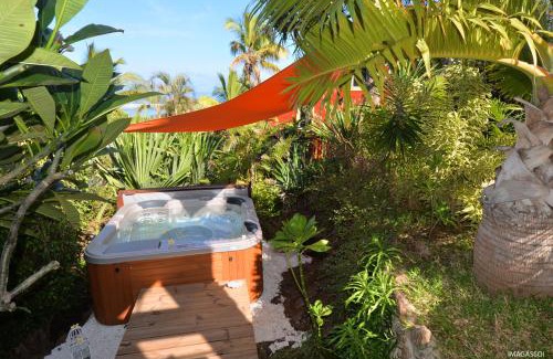 La Saline Les Bains Cama Y Desayuno | Poz Lagon - chambre d'hôtes - Bungalow pour 2 personnes - Jacuzzi privatif - petit déjeuner - Vue sur le lagon