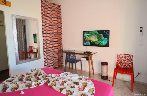La Saline Les Bains Cama Y Desayuno | Poz Lagon - chambre d'hôtes - Bungalow pour 2 personnes - Jacuzzi privatif - petit déjeuner - Vue sur le lagon