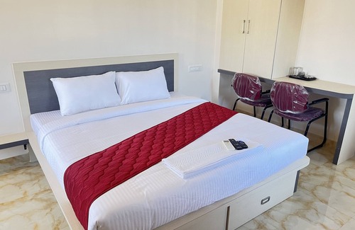 Yeshwanthpur Hotel | PPH Living MS Comforts