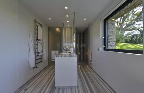 Puget-sur-Argens Apartamento | Prélassez-vous sur les transats ainsi que sous un parasol sur la terrasse
