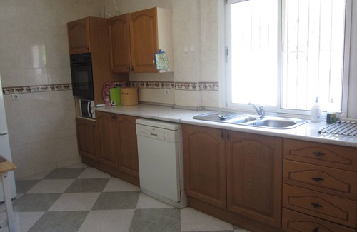 Villanueva de la Concepción Casa | Private heated pool; sleeps up to 5; a/c and heating; beautiful location; wifi.