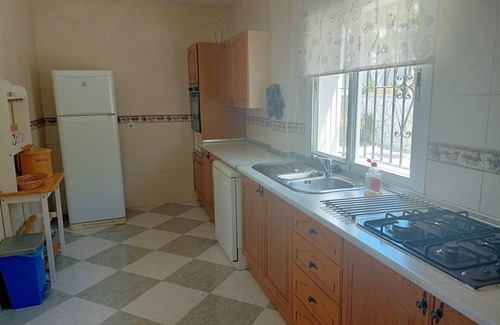 Villanueva de la Concepción Casa | Private heated pool; sleeps up to 5; a/c and heating; beautiful location; wifi.
