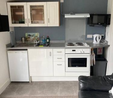Praa Sands Apartamento | Praa Sands - Apartment - Sleeps 2 - Parking