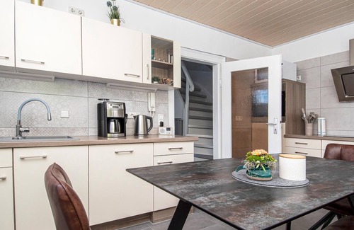 Thur Casa | Alojamiento de 2 habitaciones en Thür