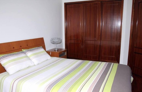 Barra Apartamento | Apartamento Praia da Barra con piscina, campo de juego y wifi
