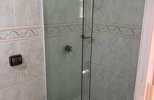Guilhermina Apartamento | Praia Grande, Guilhermina 2 quartos e sem wi-fi