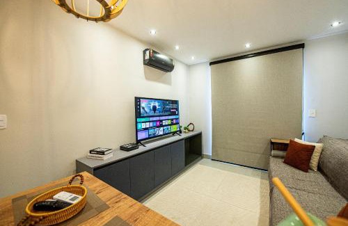 Aparecida Apartamento | Praiamar Shoppping ao Lado, Praia a Poucos Passos