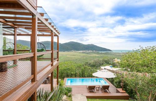 Pantano do Sul Villa | Praias, Piscina e Hidro muito conforto com vista