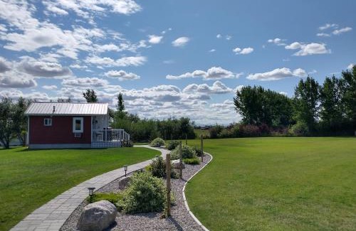 Fort Macleod Casa | Prairie Rose Cottage