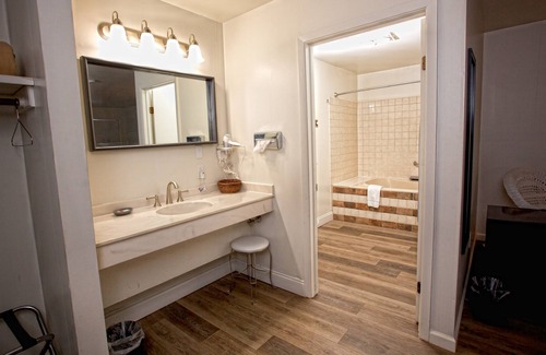 Southside Hotel | Prairie Voyager