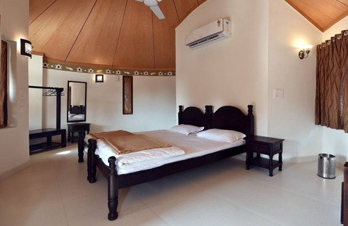 Bhuj Hotel | Praveg White Rann Resort Rann Utsav Dhordo